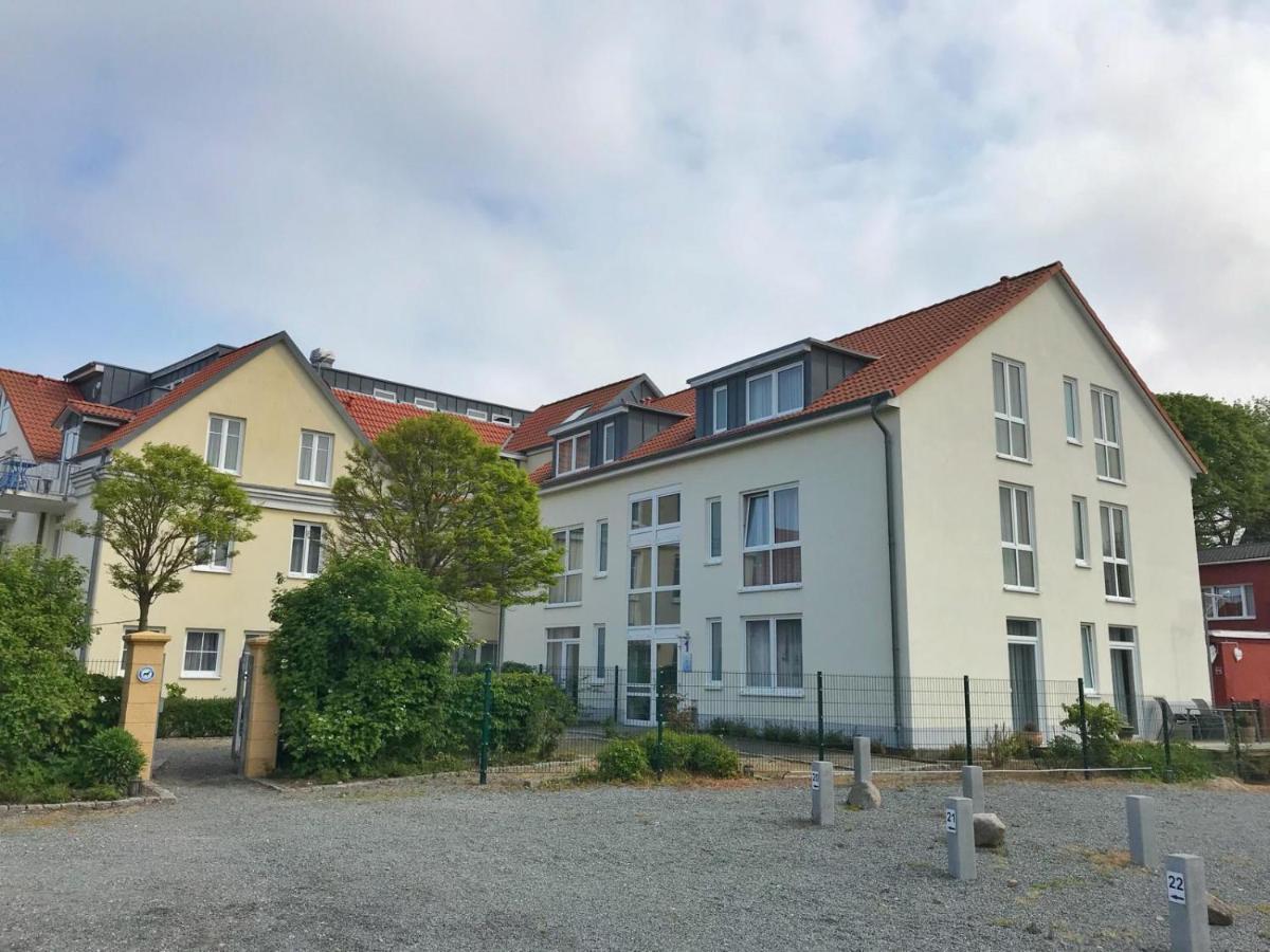Hafenresidenz - Ferienwohnung 17 Zugvogel Wiek auf Rügen Exterior foto
