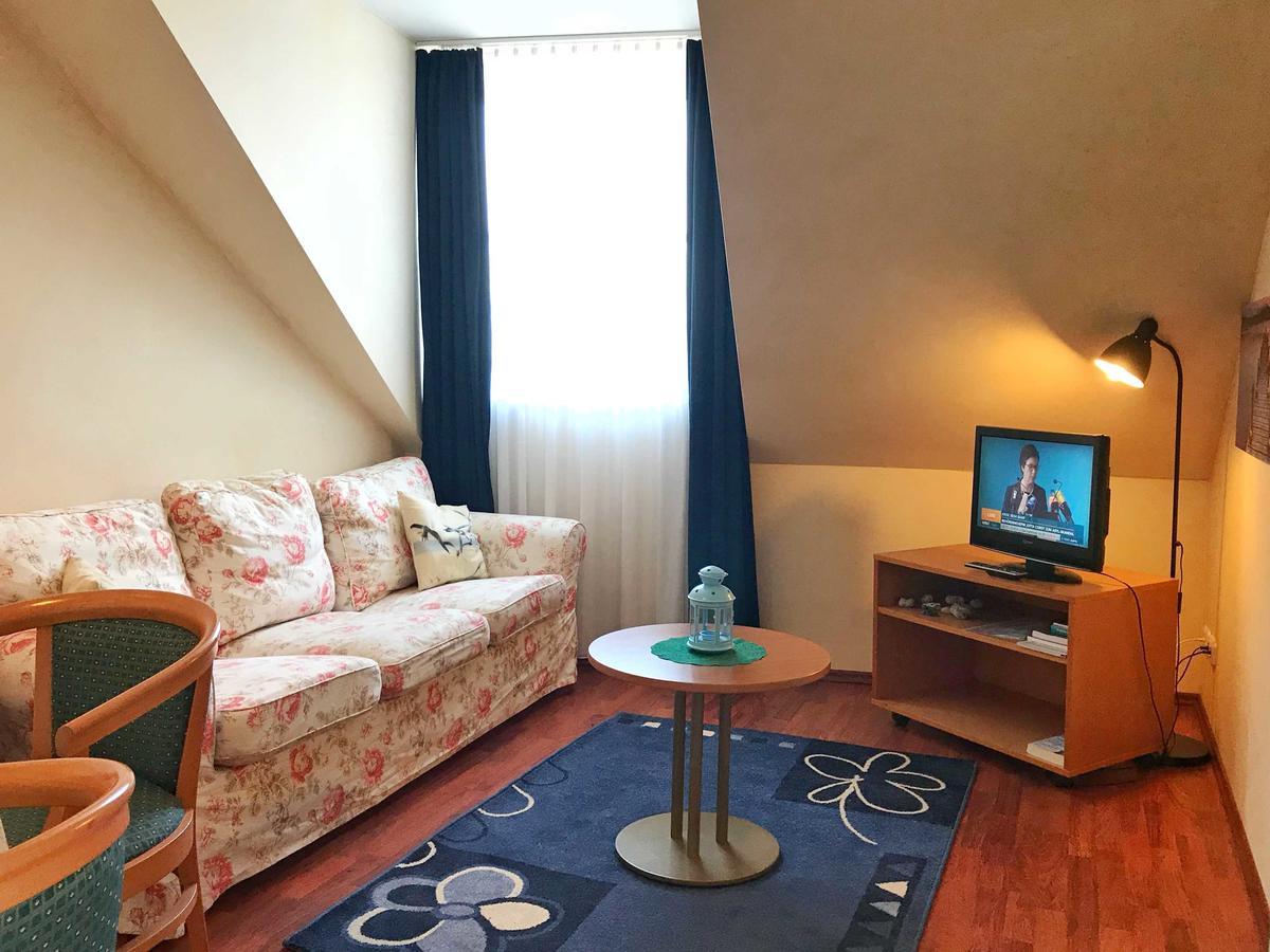 Hafenresidenz - Ferienwohnung 17 Zugvogel Wiek auf Rügen Exterior foto